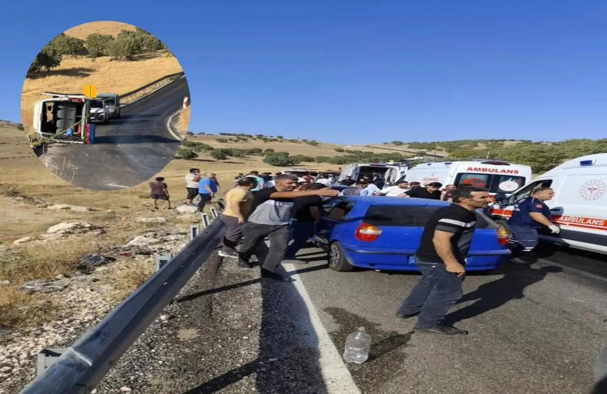ADIYAMAN GEZİ KAFİLESİ DİYARBAKIRDA KAZA YAPTI 2 ÖLÜ